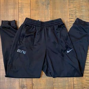 Nike Elite Boys Joggers XL